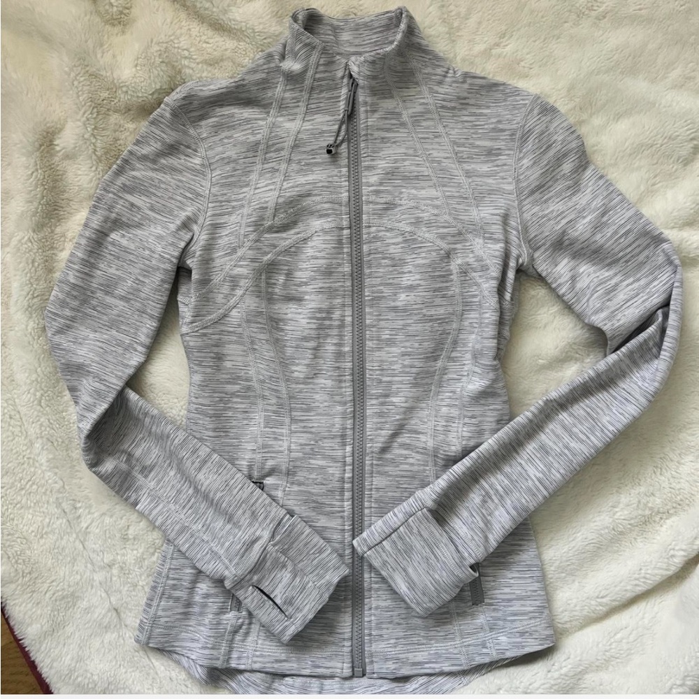 Lululemon Light Grey Striped Define Zip Jacket Size 4